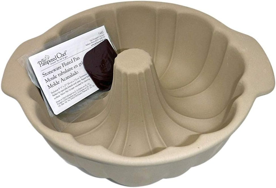 Stoneware Fluted Pan #1440